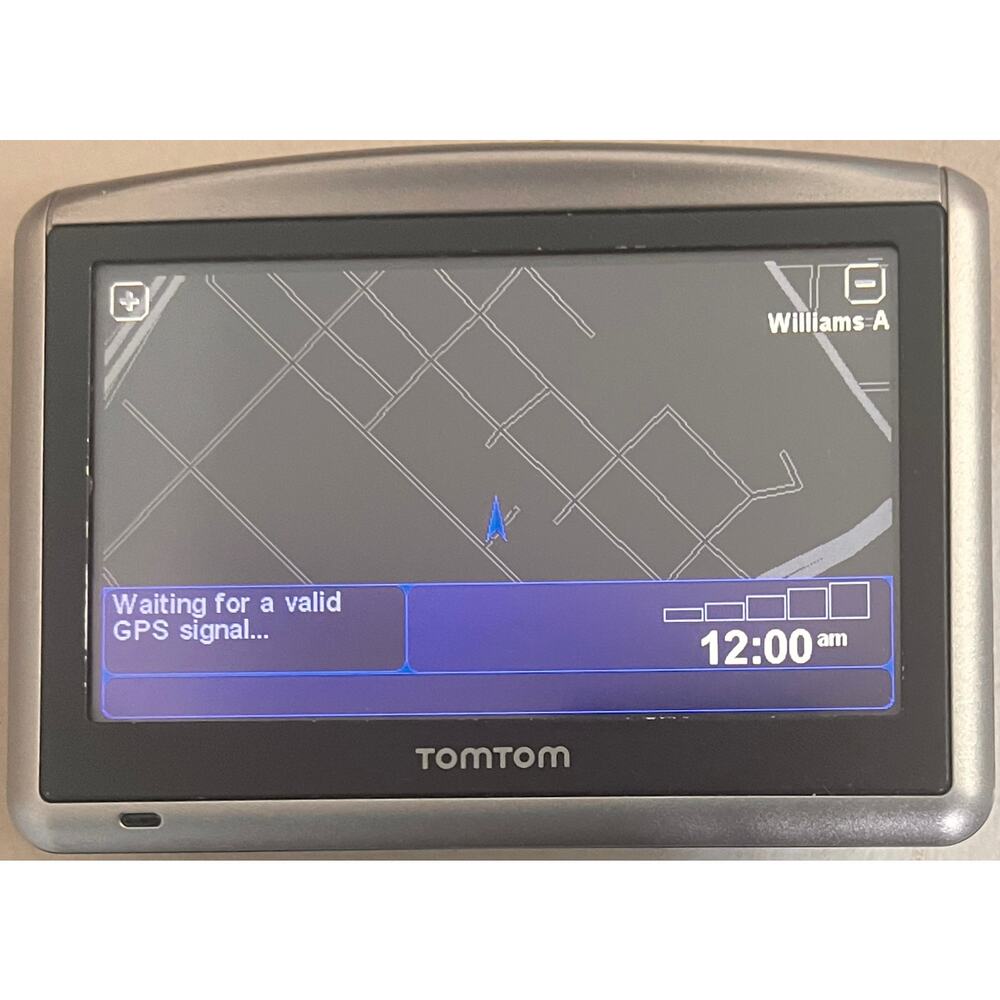 TomTom ONE XL 4S00.008 GPS Navigator 4.3" Bluetooth - Working-Bonus A/C Cable
